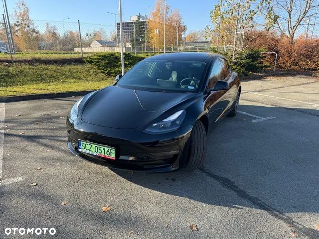 Tesla Model 3 - 13