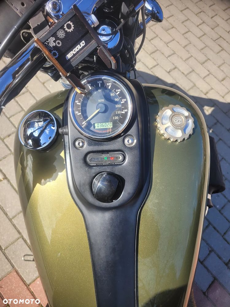 Harley-Davidson Dyna Street Bob - 5