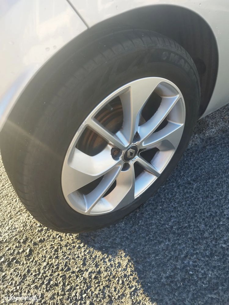 Renault Clio 1.5 dCi Limited EDition - 8