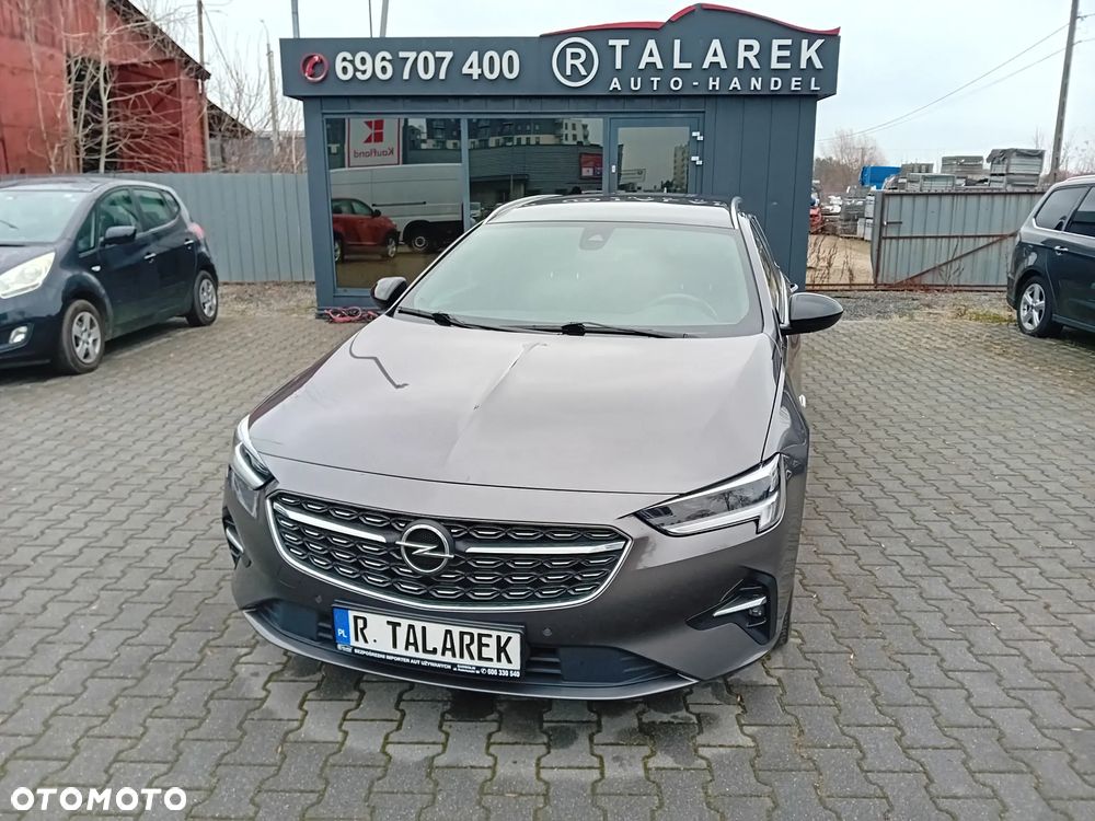 Opel Insignia - 1