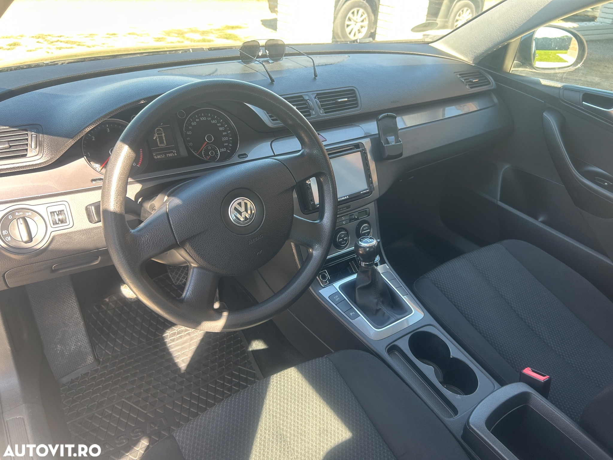 Volkswagen Passat - 9