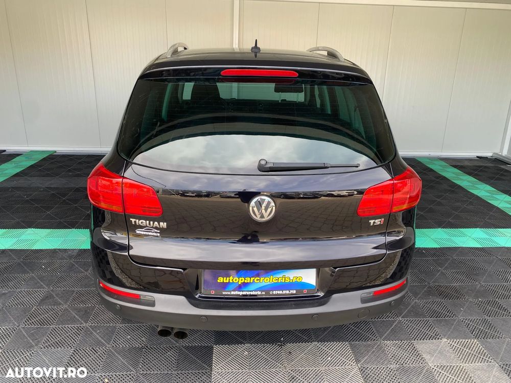 Volkswagen Tiguan - 4