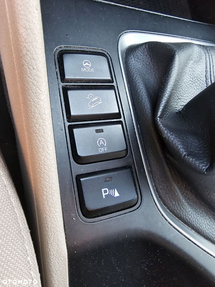 Hyundai Tucson - 16