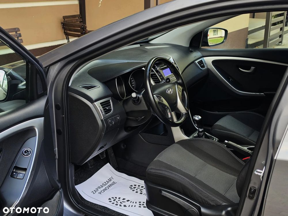 Hyundai i30 1.4 Comfort - 37
