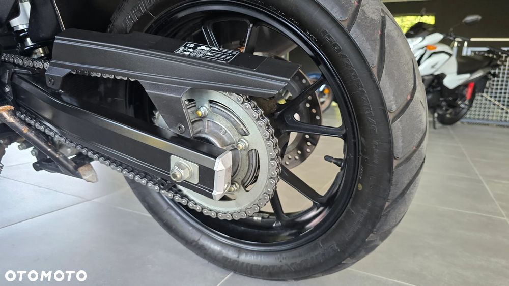 Suzuki V-STROM - 20