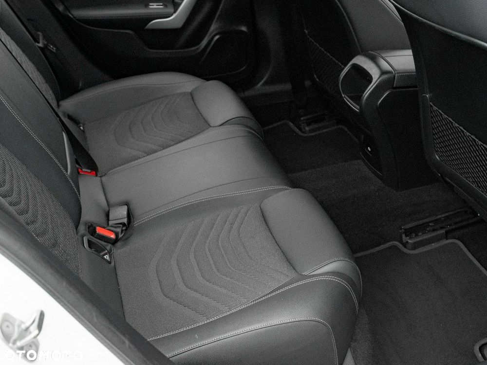 Mercedes-Benz Klasa A 200 Progressive 7G-DCT - 28