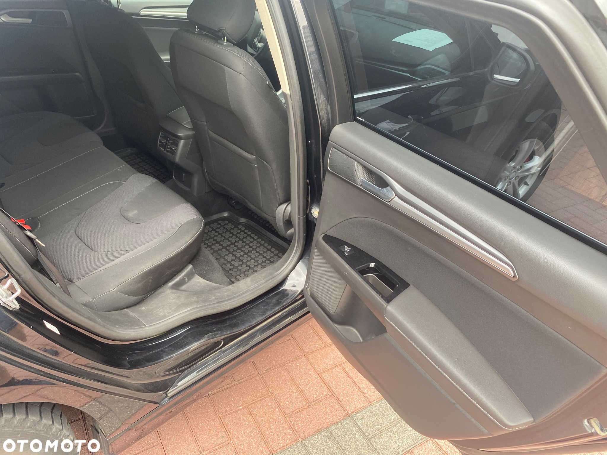 Ford Mondeo 1.5 EcoBoost Titanium - 17