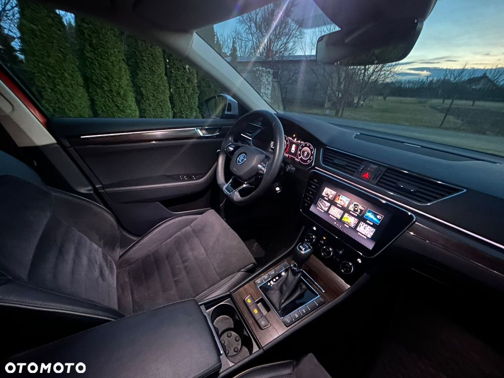 Skoda Superb 2.0 TSI 4x4 Scout DSG - 20
