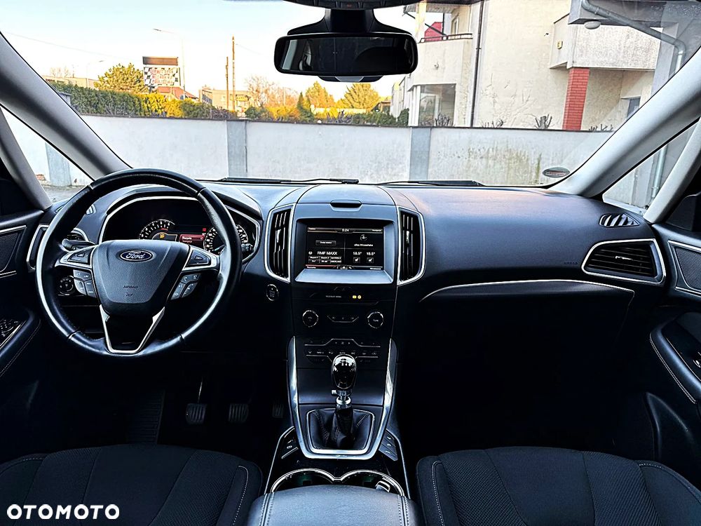 Ford S-Max 2.0 TDCi Titanium - 22