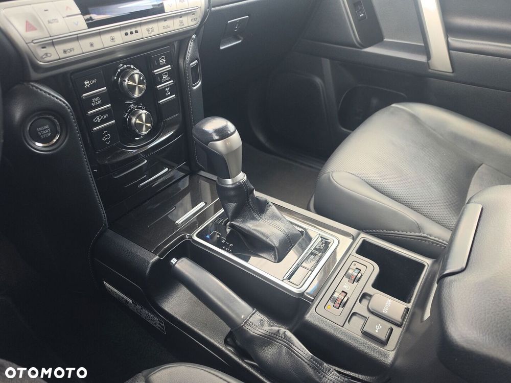 Toyota Land Cruiser LC 2.8 D-4D Executive - 24