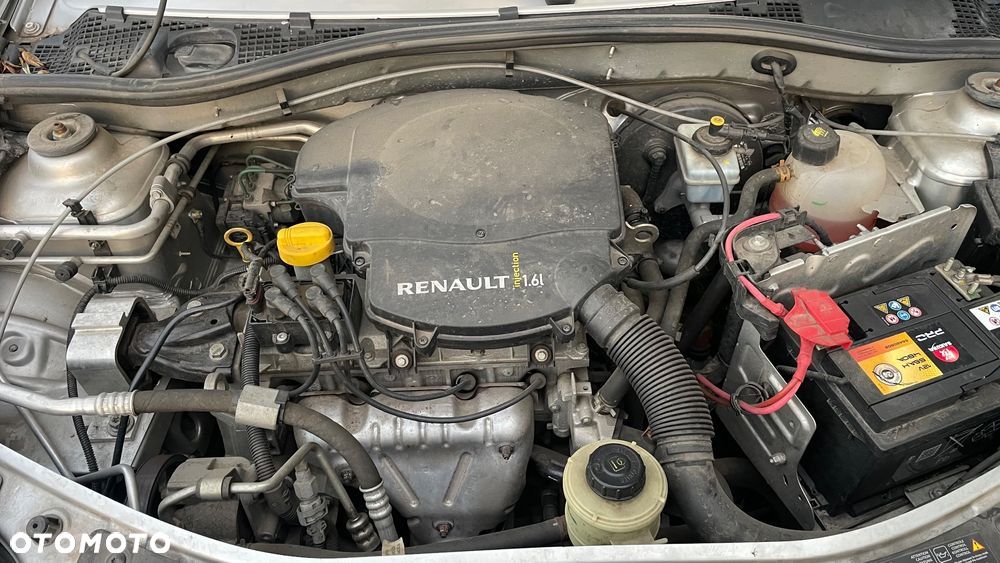 Dacia Sandero 1.6 Laureate - 24