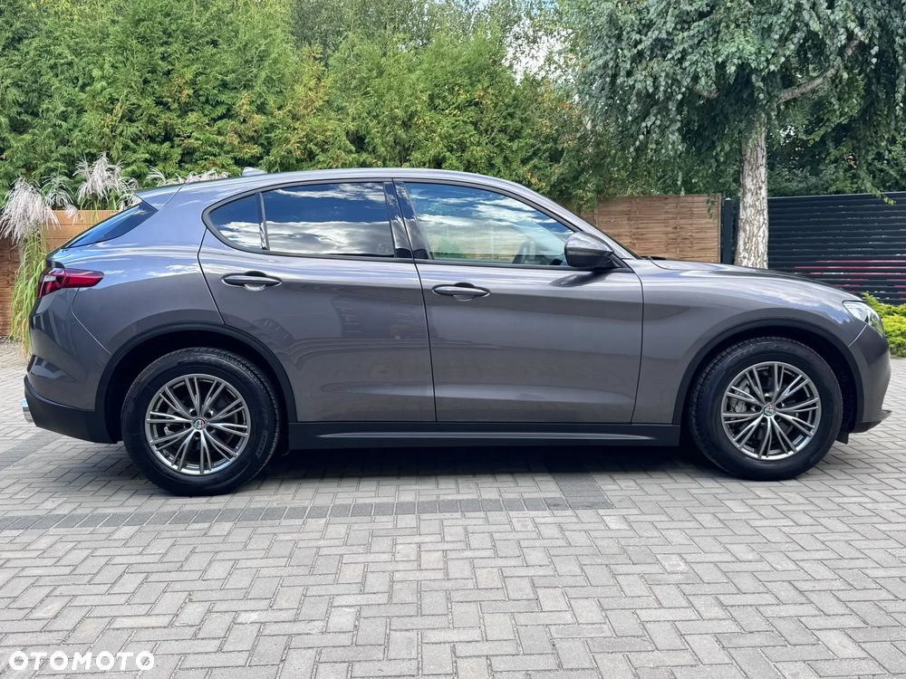 Alfa Romeo Stelvio 2.2 JTDM - 5