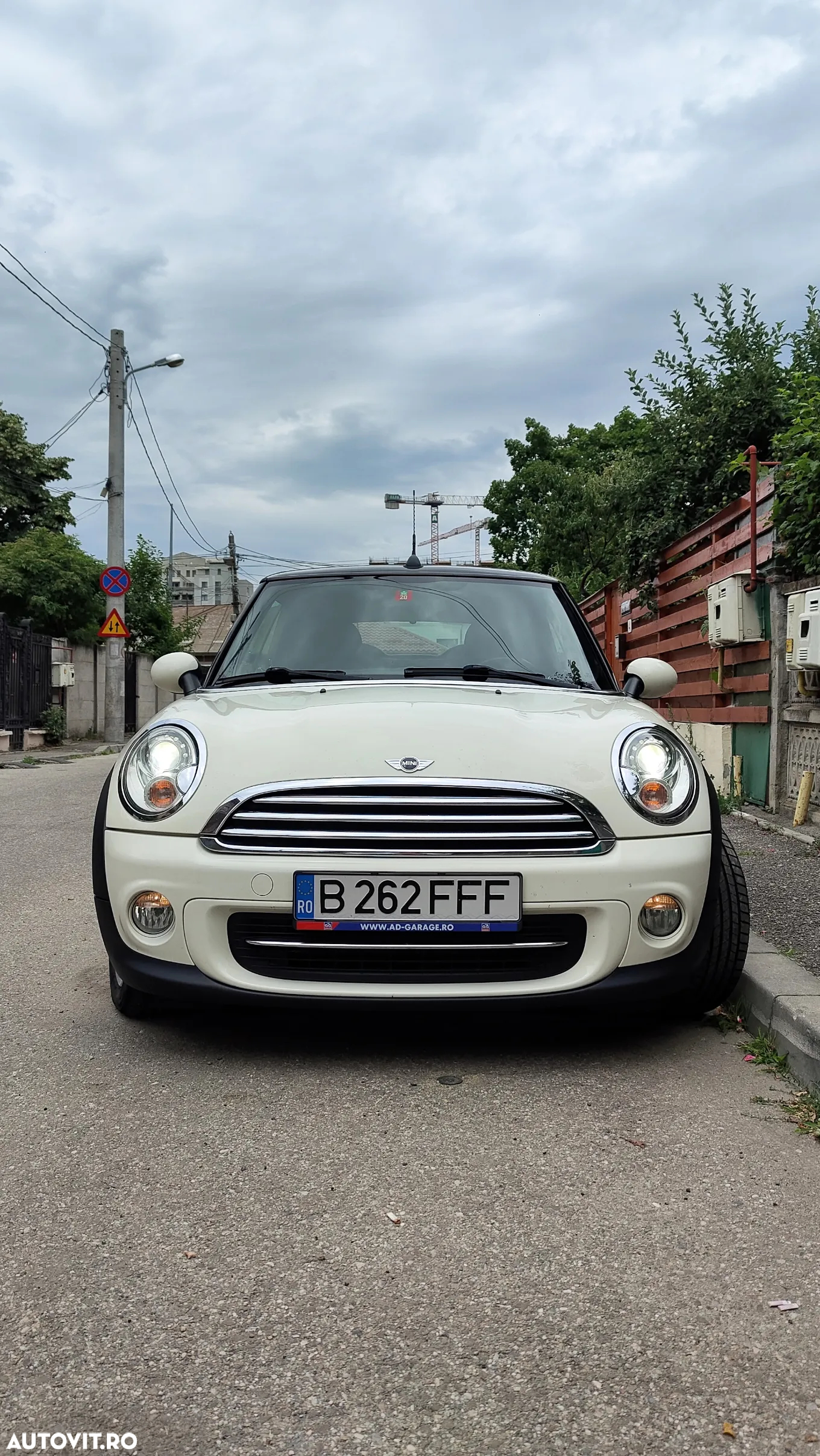 Mini Cooper Standard - 4