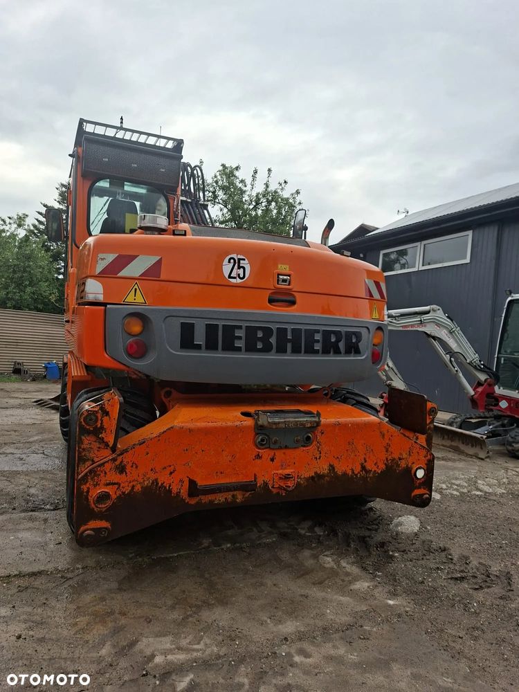 Liebherr A312 - 2