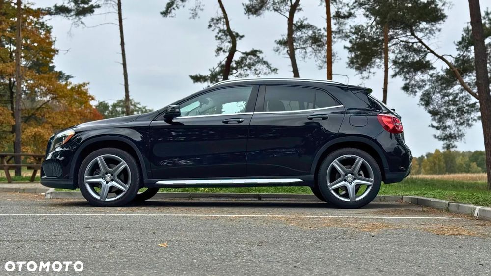 Mercedes-Benz GLA 250 7G-DCT AMG Line - 7