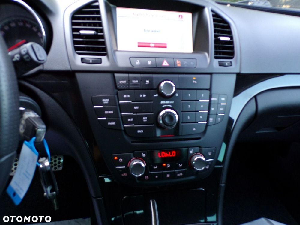 Opel Insignia - 23