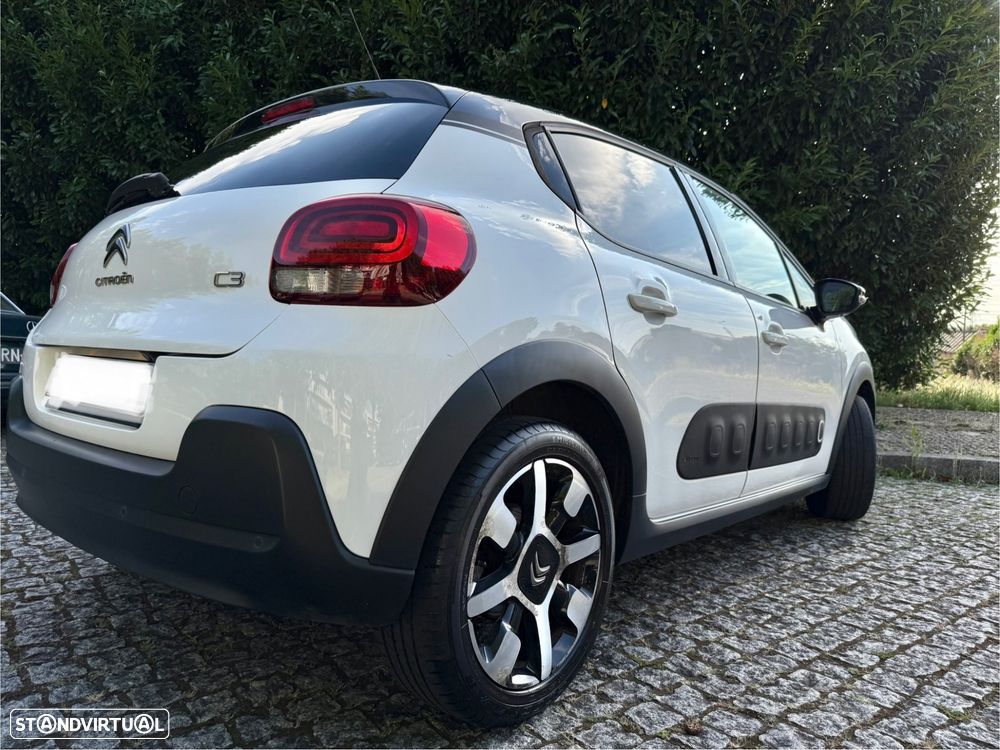 Citroën C3 1.2 PureTech Shine - 4