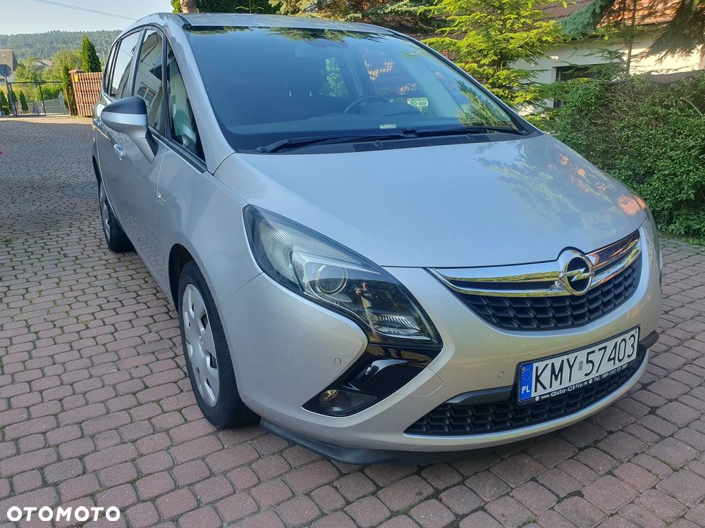 Opel Zafira - 4