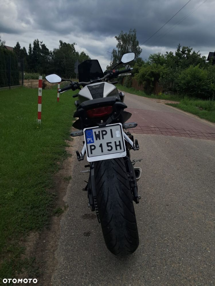 Honda CB - 3