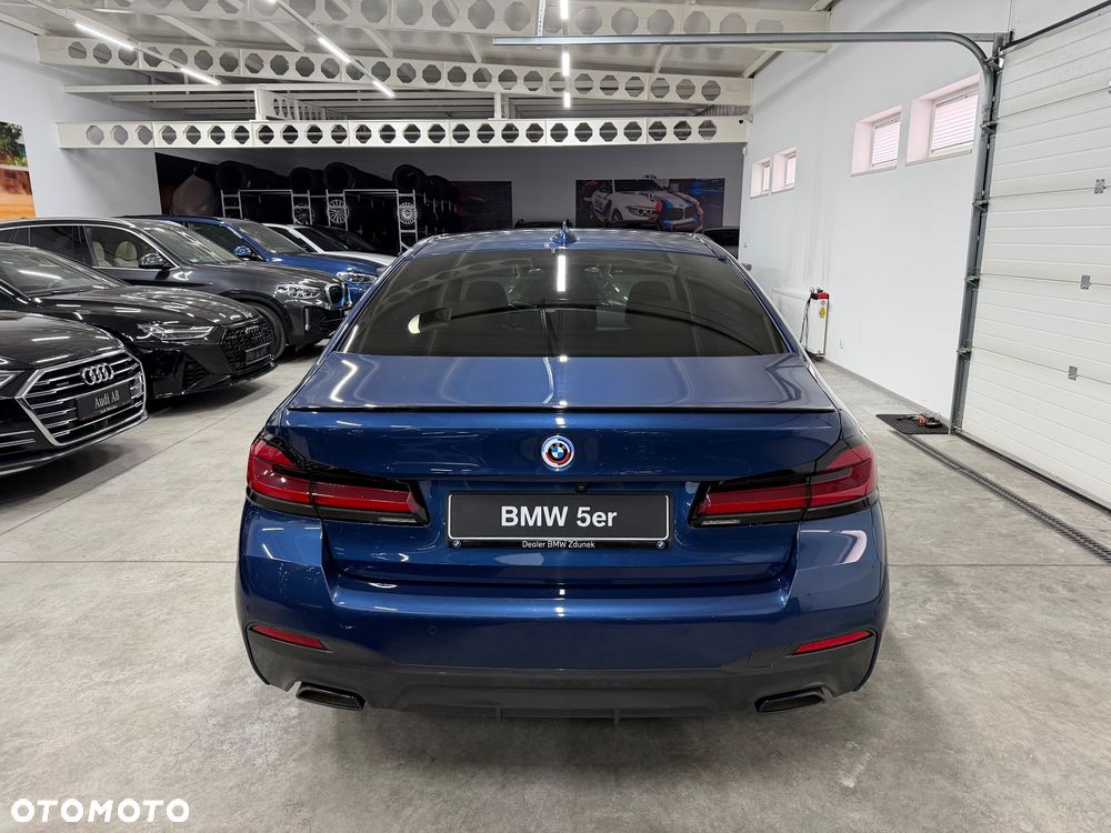 BMW Seria 5 520d xDrive MHEV M Sport sport - 9