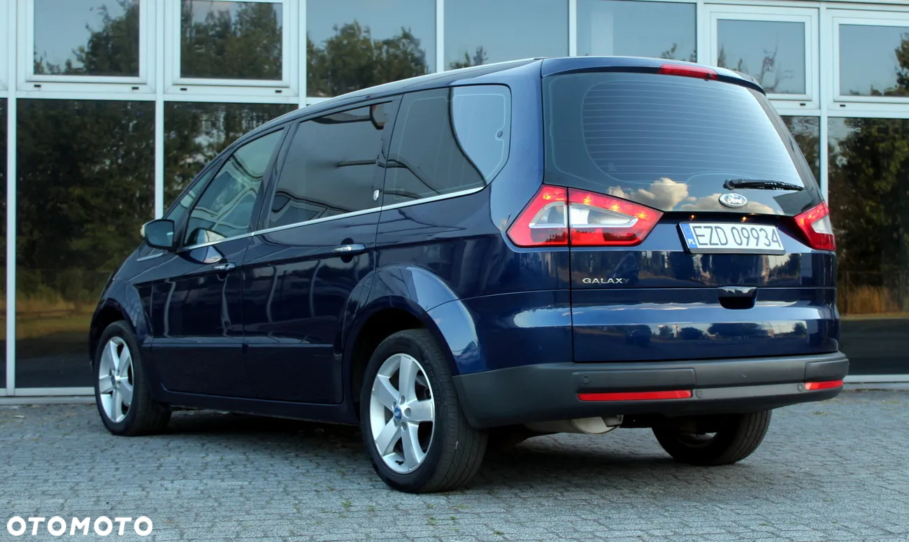Ford Galaxy 2.0 Ghia - 12