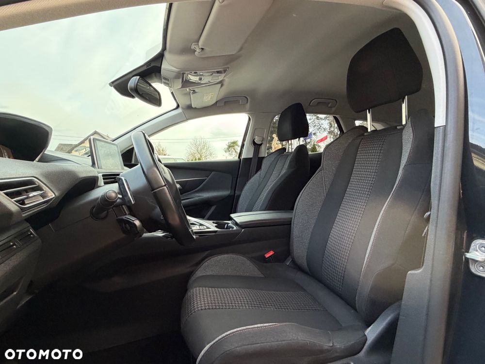 Peugeot 3008 - 11