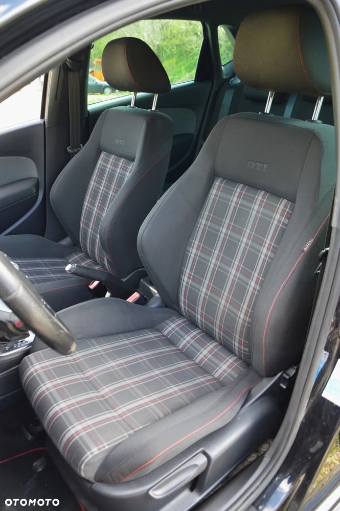 Volkswagen Polo 1.4 TSI GTI DSG - 17