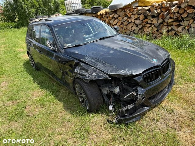 BMW Seria 3 320d xDrive - 1