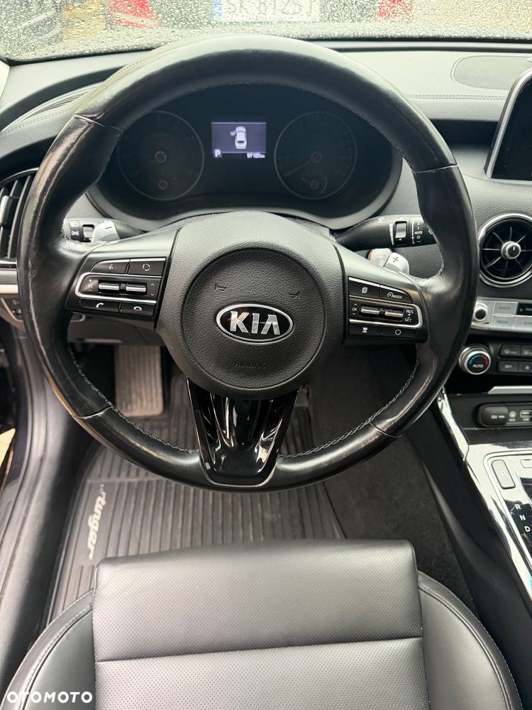 Kia Stinger 2.0 T-GDI XL - 11