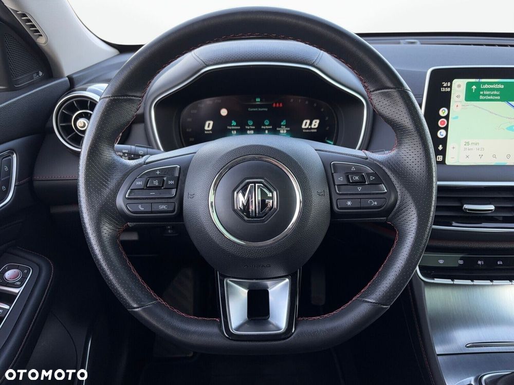 MG HS 1.5 T-GDI Exclusive DCT - 10