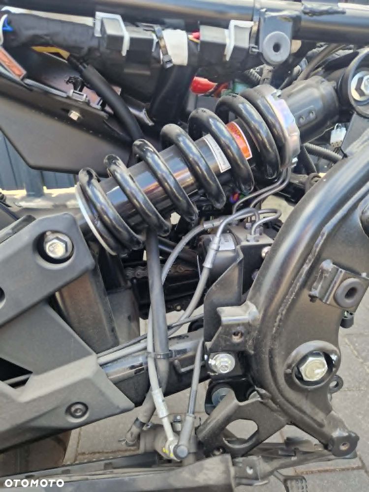 CFMoto 650 NK części - 22