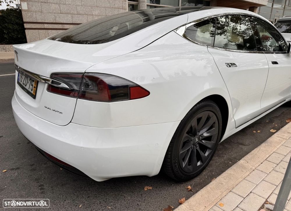 Tesla Model S 100 kWh Long Range Plus AWD - 3