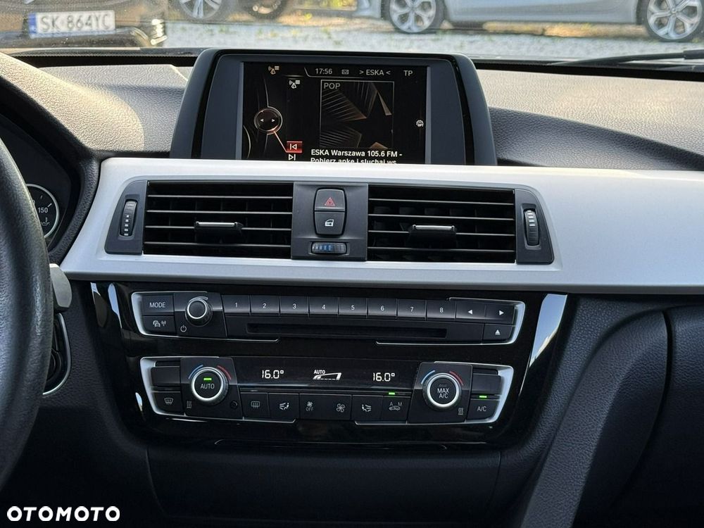 BMW Seria 3 320d - 22