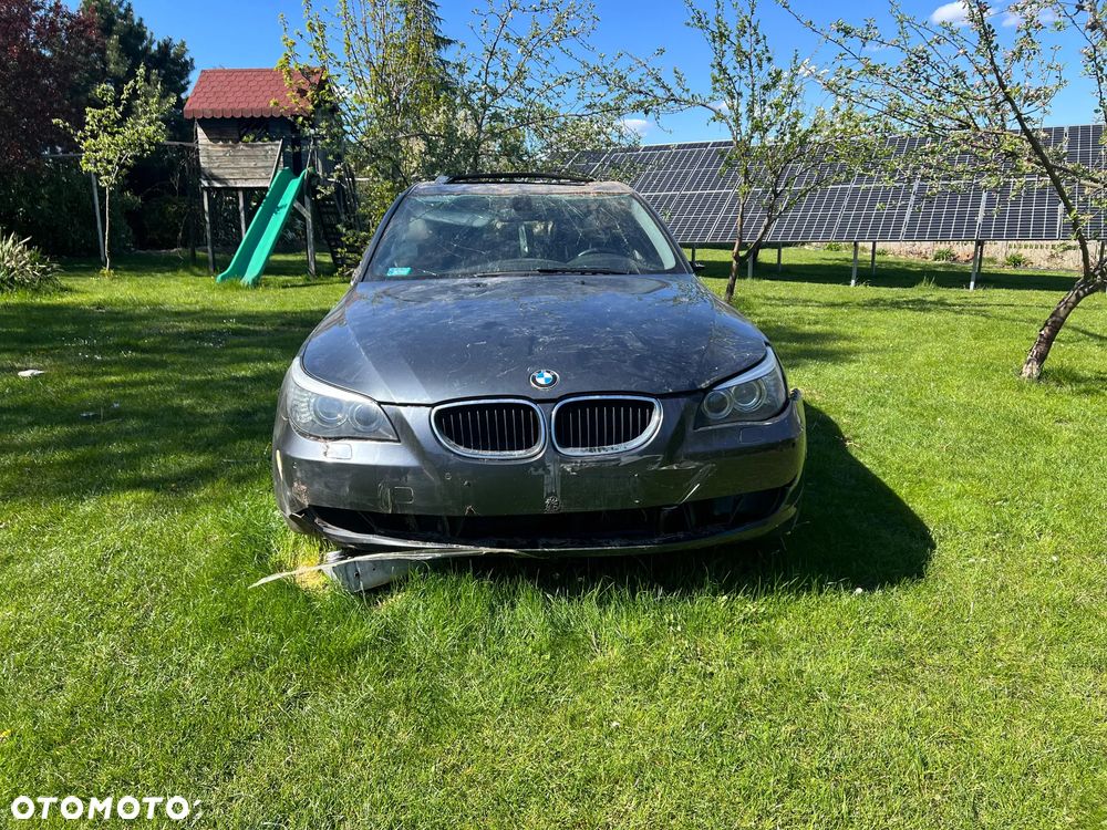 BMW Seria 5 520d Edition Sport - 2