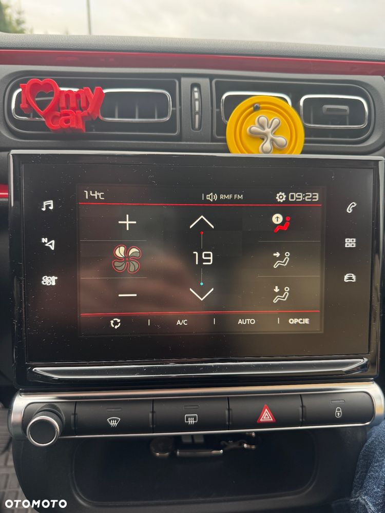 Citroën C3 1.2 PureTech Shine - 17