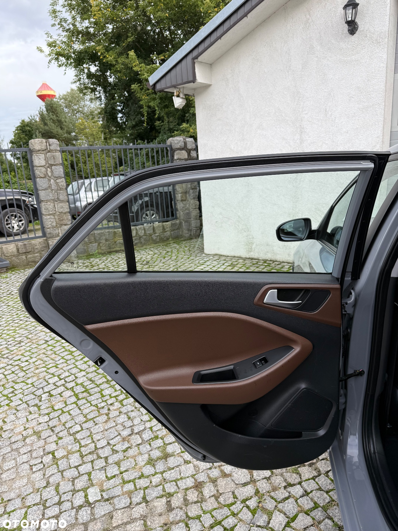 Hyundai i20 - 13