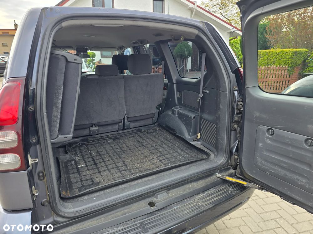 Toyota Land Cruiser - 18