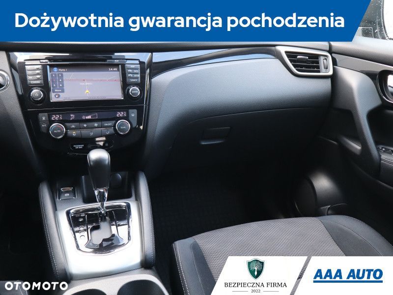 Nissan Qashqai - 10