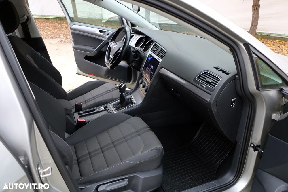 Volkswagen Golf 1.2 TSI Style - 14