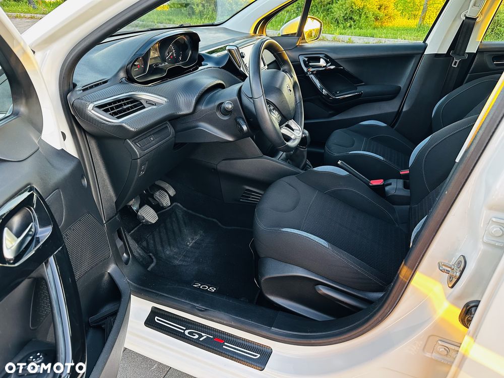 Peugeot 208 Blue-HDi 100 Stop&Start Active - 10