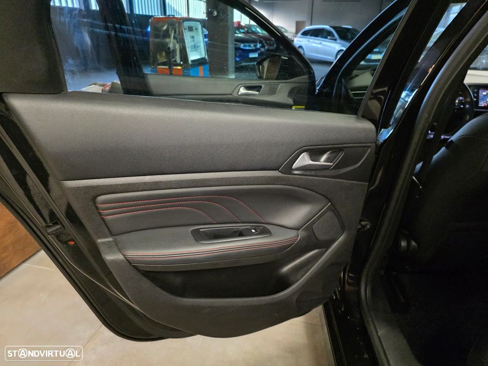 Peugeot 308 SW 1.5 BlueHDi GT Line EAT8 - 20