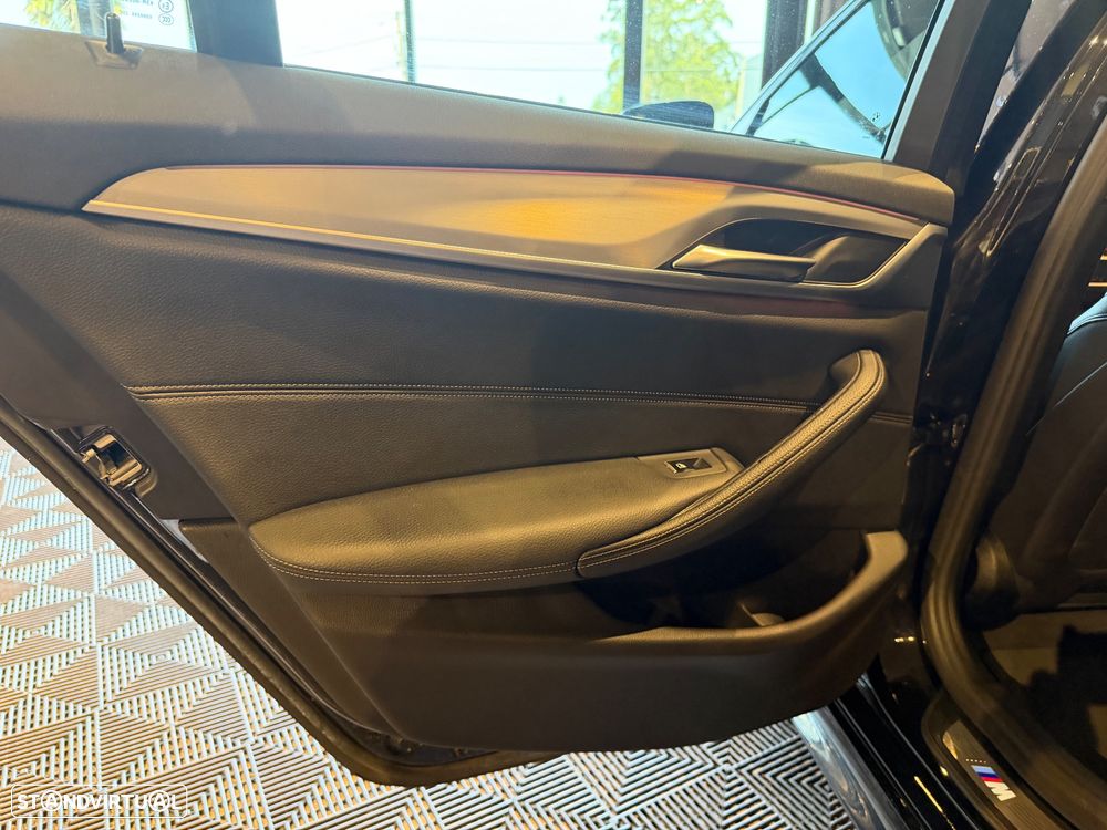 BMW 520 d Pack Desportivo M Auto - 26