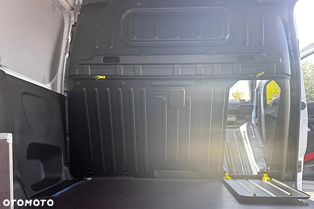 Opel Combo Cargo L2 950kg - 13