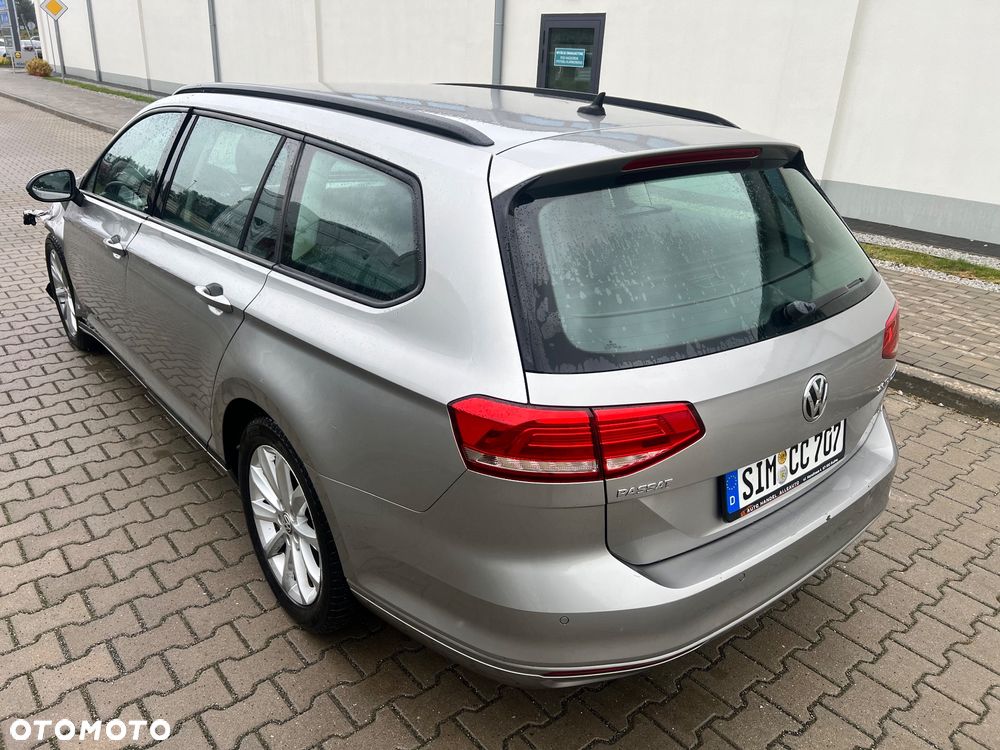 Volkswagen Passat 2.0 TDI BMT Comfortline DSG - 13
