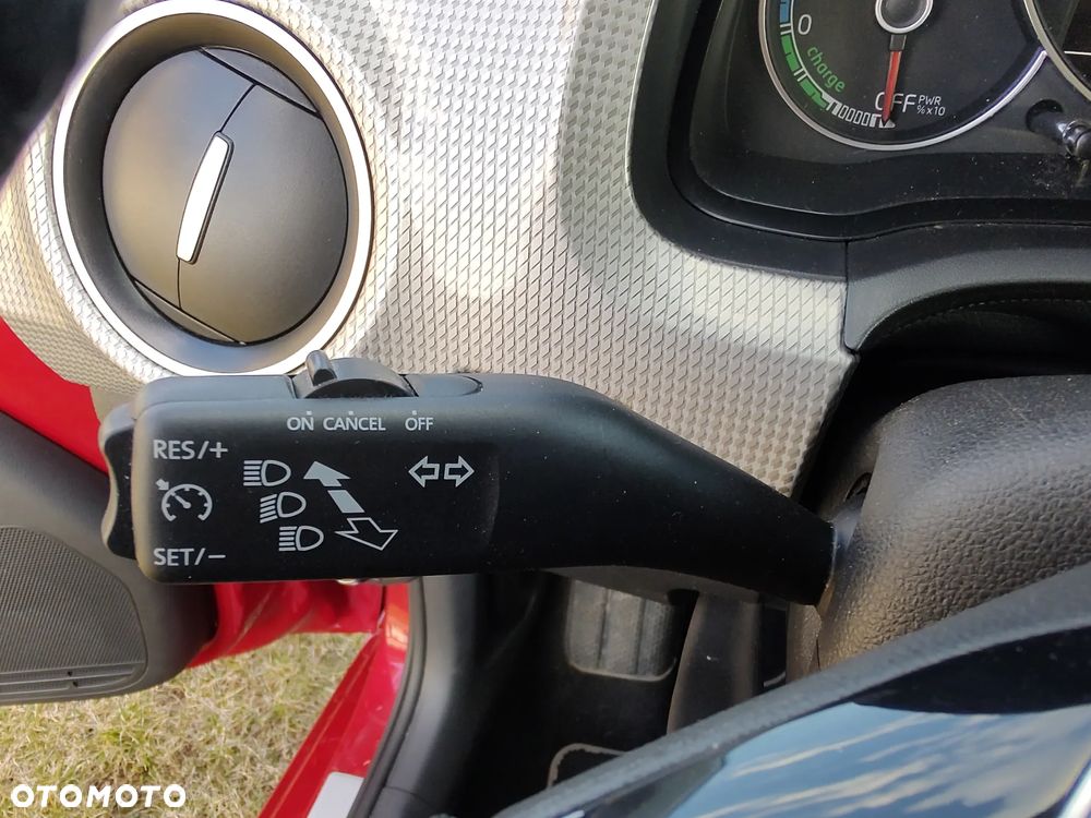 Volkswagen up! e-up United - 22