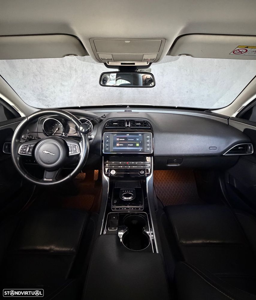 Jaguar XE E-Performance Aut. R-Sport - 14
