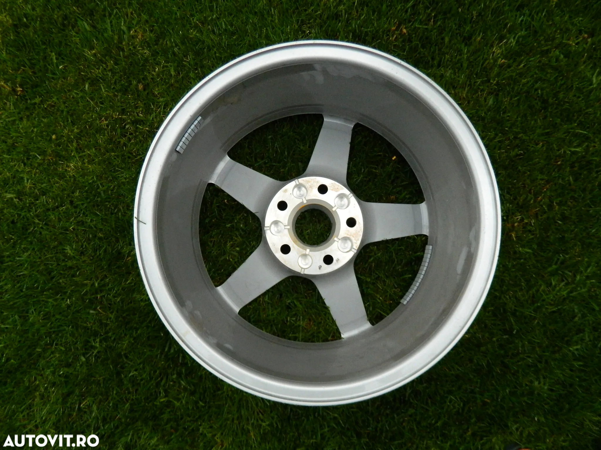 Janta Audi A4 pe 16" cod 8W0601025EF - 5