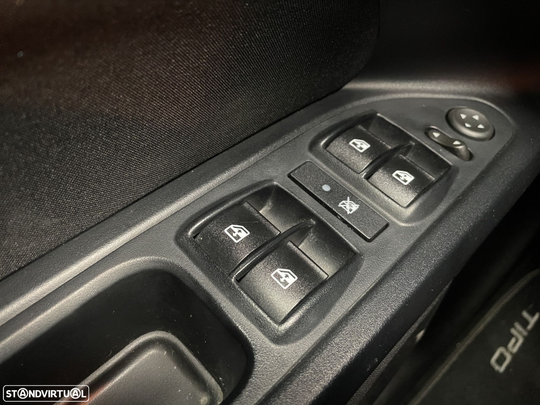 Fiat Tipo Station Wagon 1.3 M-Jet Lounge - 8