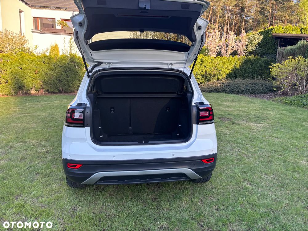 Volkswagen T-Cross - 13