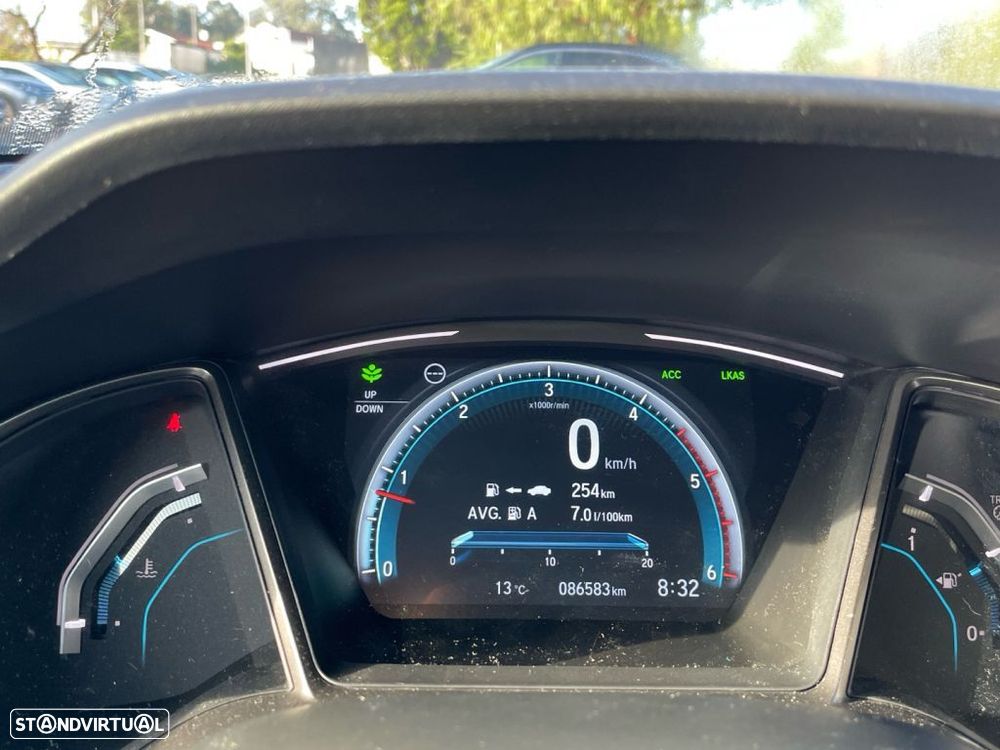 Honda Civic 1.6 i-DTEC Executive Premium - 3